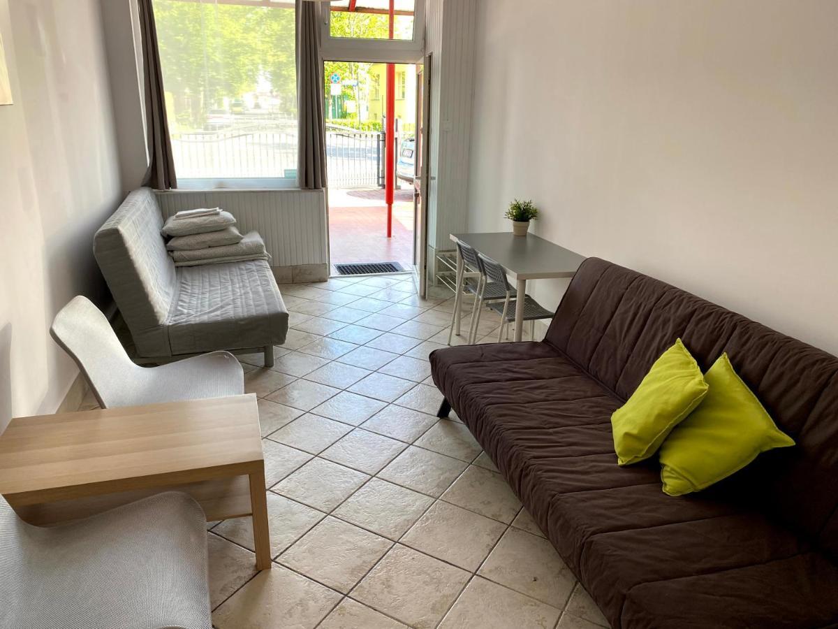 Zefir Pokoje Apartment Uniescie Luaran gambar
