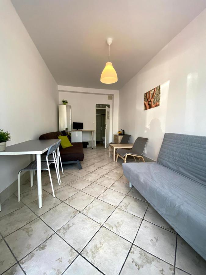 Zefir Pokoje Apartment Uniescie Luaran gambar
